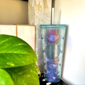Starbucks Iridescent Mermaid Tumbler - Venti 24oz cold cup